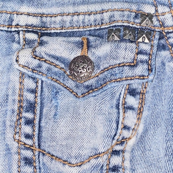 🧚‍♀️3for50$ Distressed jean vest - Picture 7 of 9